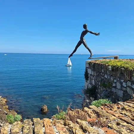 Apartamento Au Coeur Du Cap D'antibes Pour 2 Personnes *