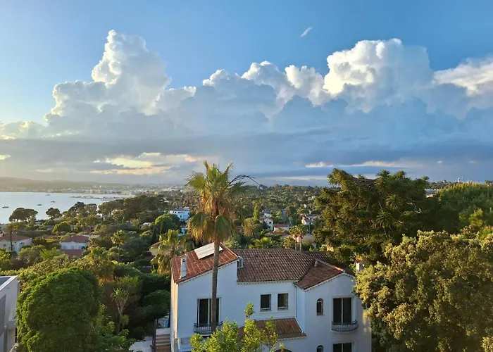 Au Coeur Du Cap D'antibes Pour 2 Personnes Appartamento